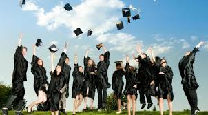 Apa yang Harus Dilakukan di Perguruan Tinggi untuk Mendapatkan Pekerjaan Setelah Wisuda
