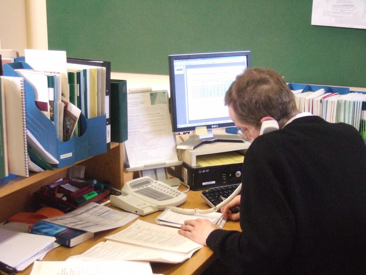 5 Kebiasaan Kerja Efektif Untuk Lulusan Baru